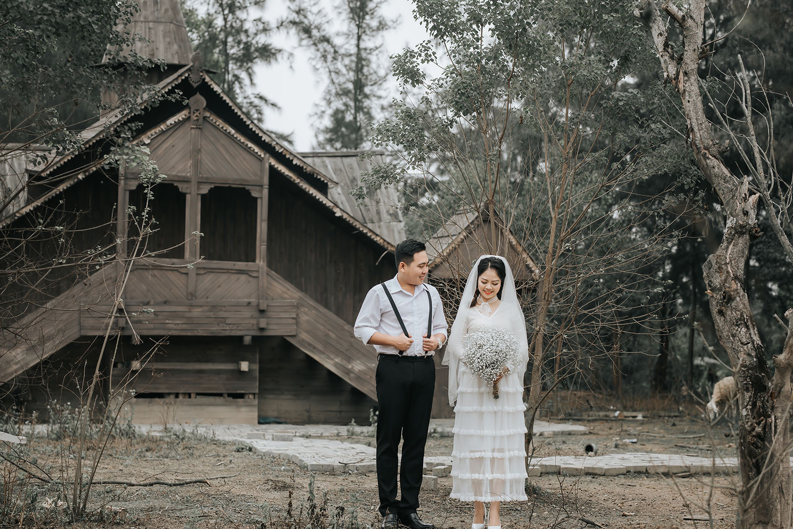 Ảnh cưới Retro – Phong cách trường tồn cùng thời gian