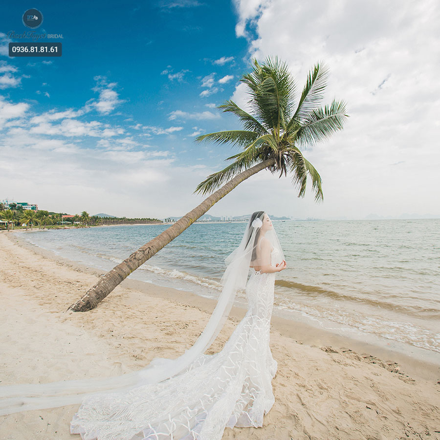 Ảnh cưới ở bãi biển Tuần Châu