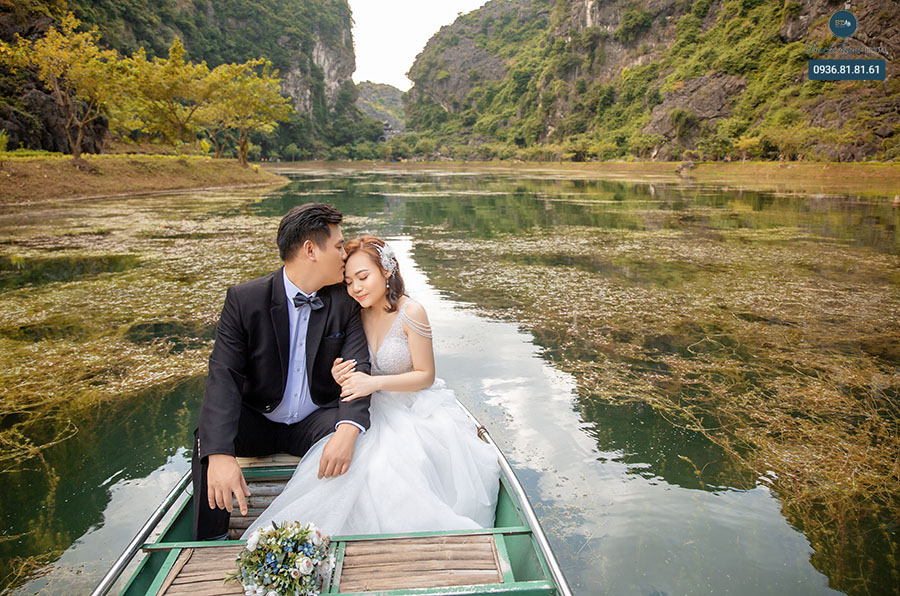 Chụp ảnh cưới ở Tràng An mùa thu