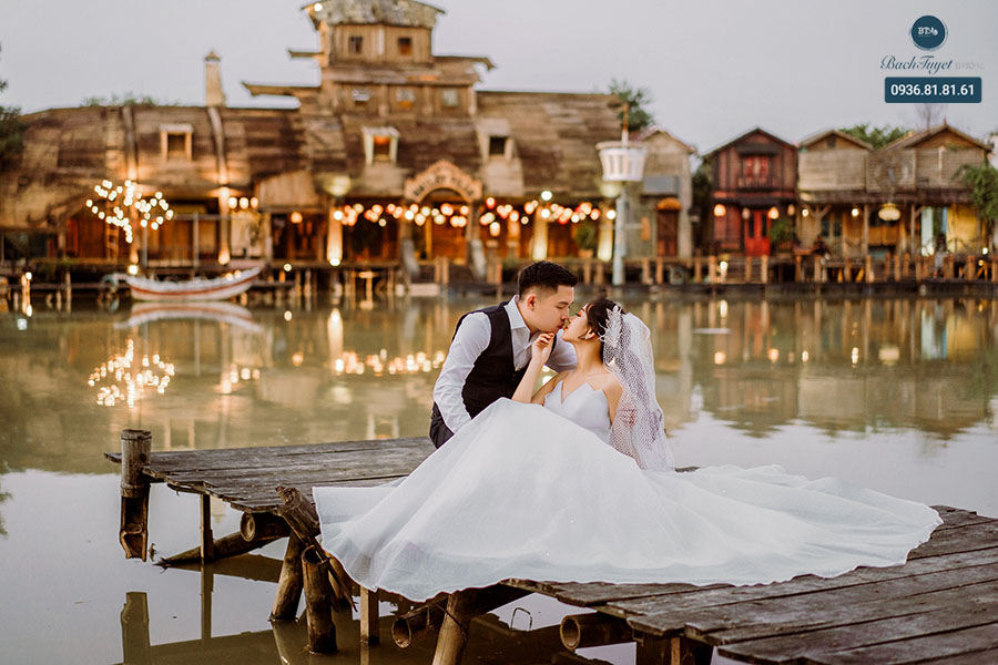 Chụp ảnh cưới ở Hồ Hoàng Hôn