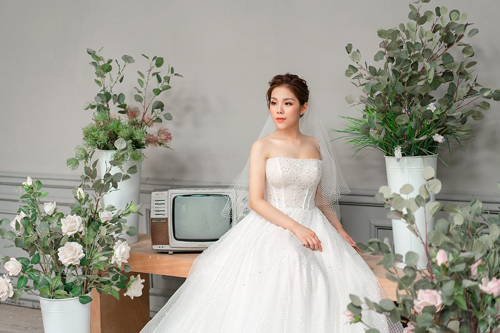8 chất liệu, loại vải may váy cưới đẹp phổ biến nhất - Váy cưới cô dâu -  HappyWedding.vn