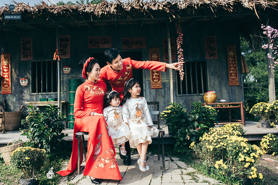 Chụp ảnh gia đình tại Bạch Tuyết Bridal đa dạng phong cách và bối cảnh 