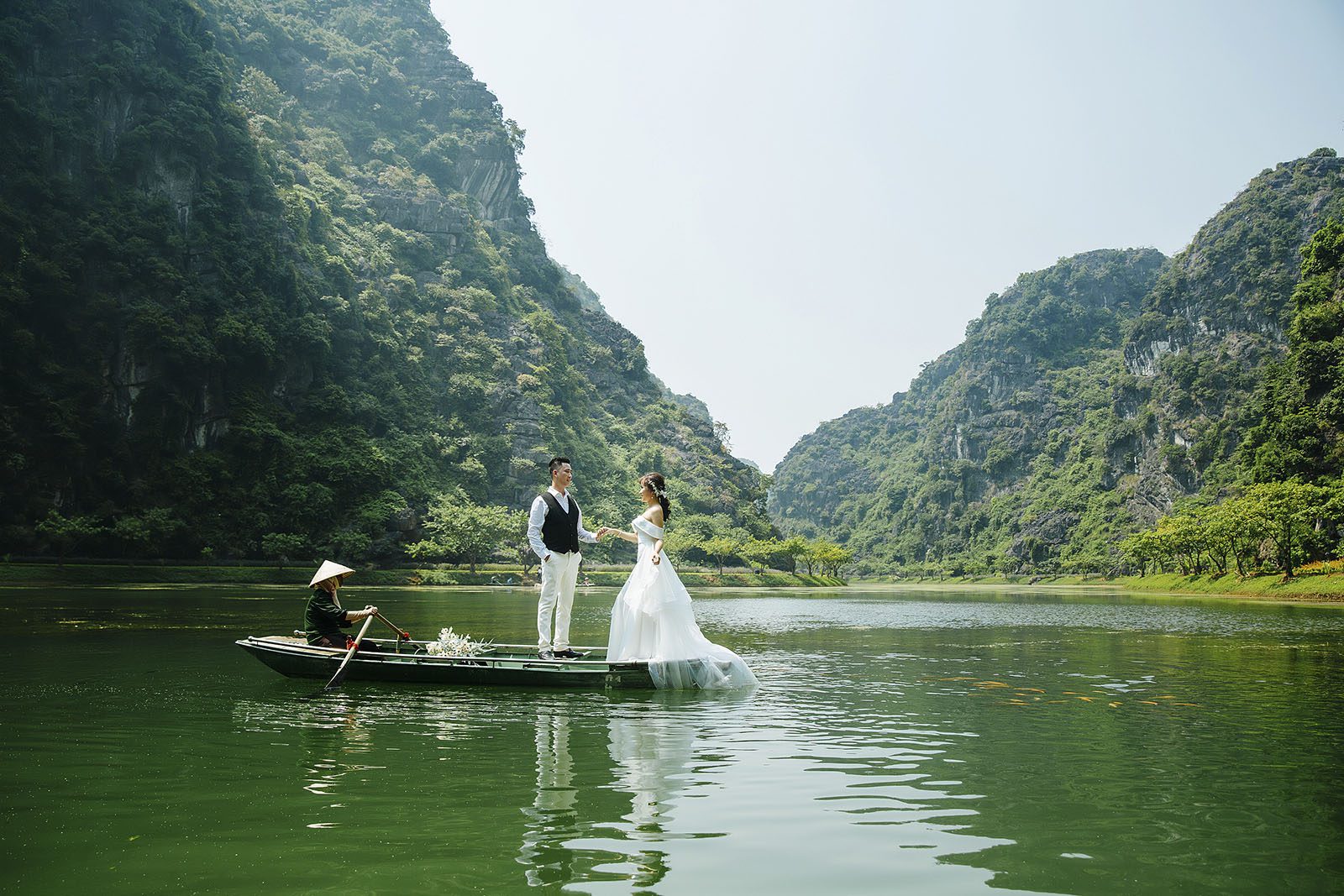 Top 6 địa điểm chụp ảnh cưới Ninh Bình cực thơ, đẹp như tranh vẽ