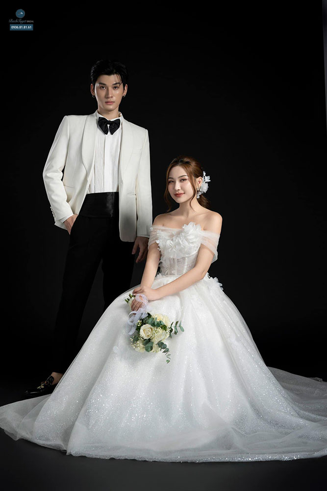 5 gợi ý cho cô dâu chú rể khi chụp hình cưới theo concept Hàn Quốc trong  studio