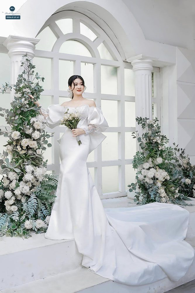 Váy cưới dài tay tại Bạch Tuyết Bridal 