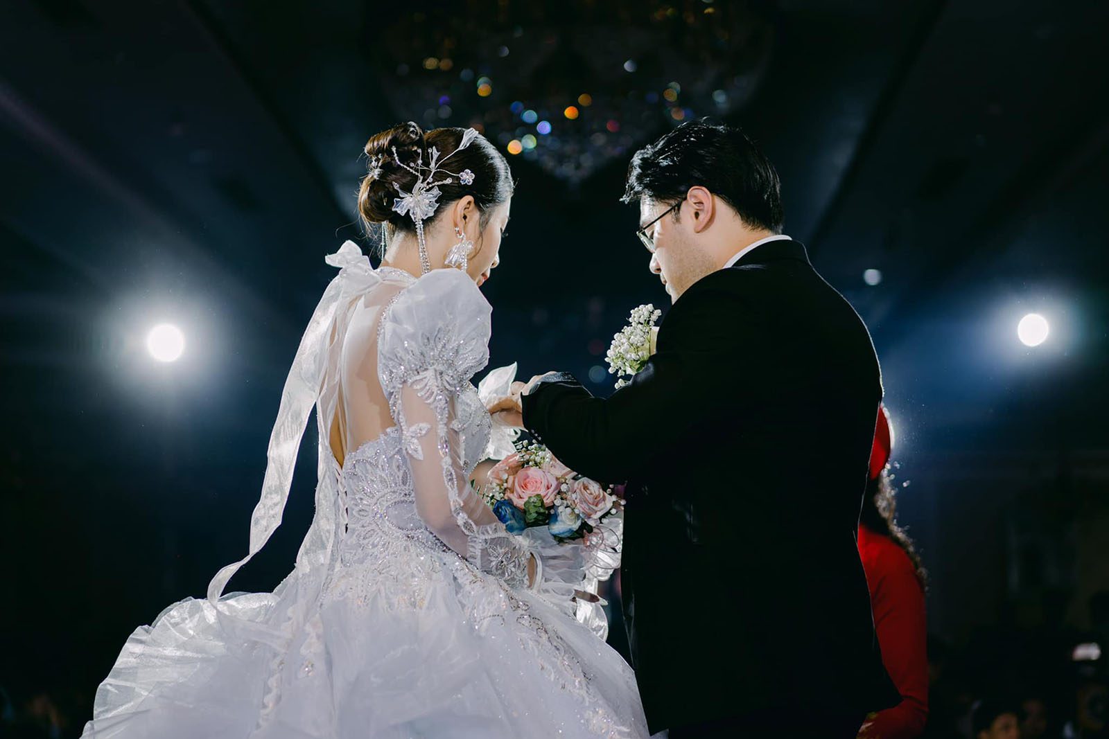 Các nghi thức lễ cưới ở nhà trai theo phong tục truyền thống